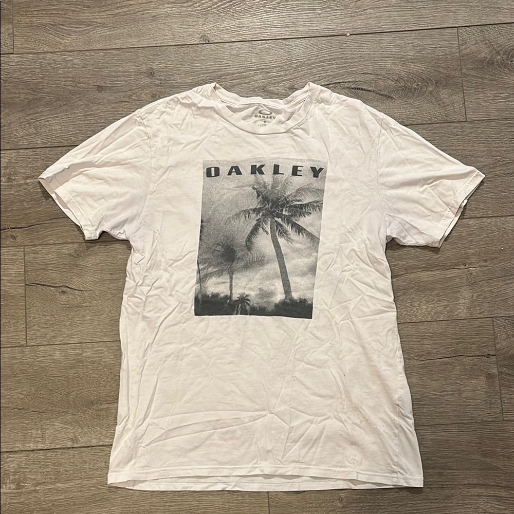 Oakley White Graphic Men's T-Shirt